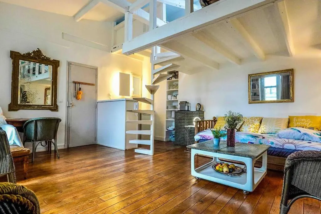 Spacious Loft Saint Michel Daire